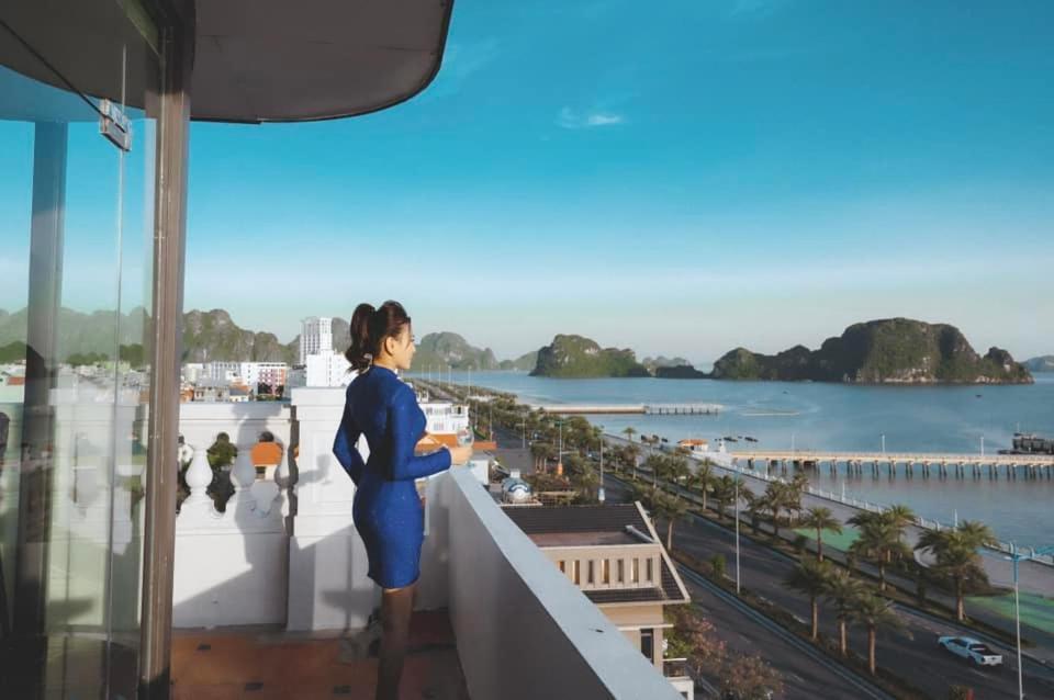 Golden Sea Halong Hotel Ha Long Exteriör bild